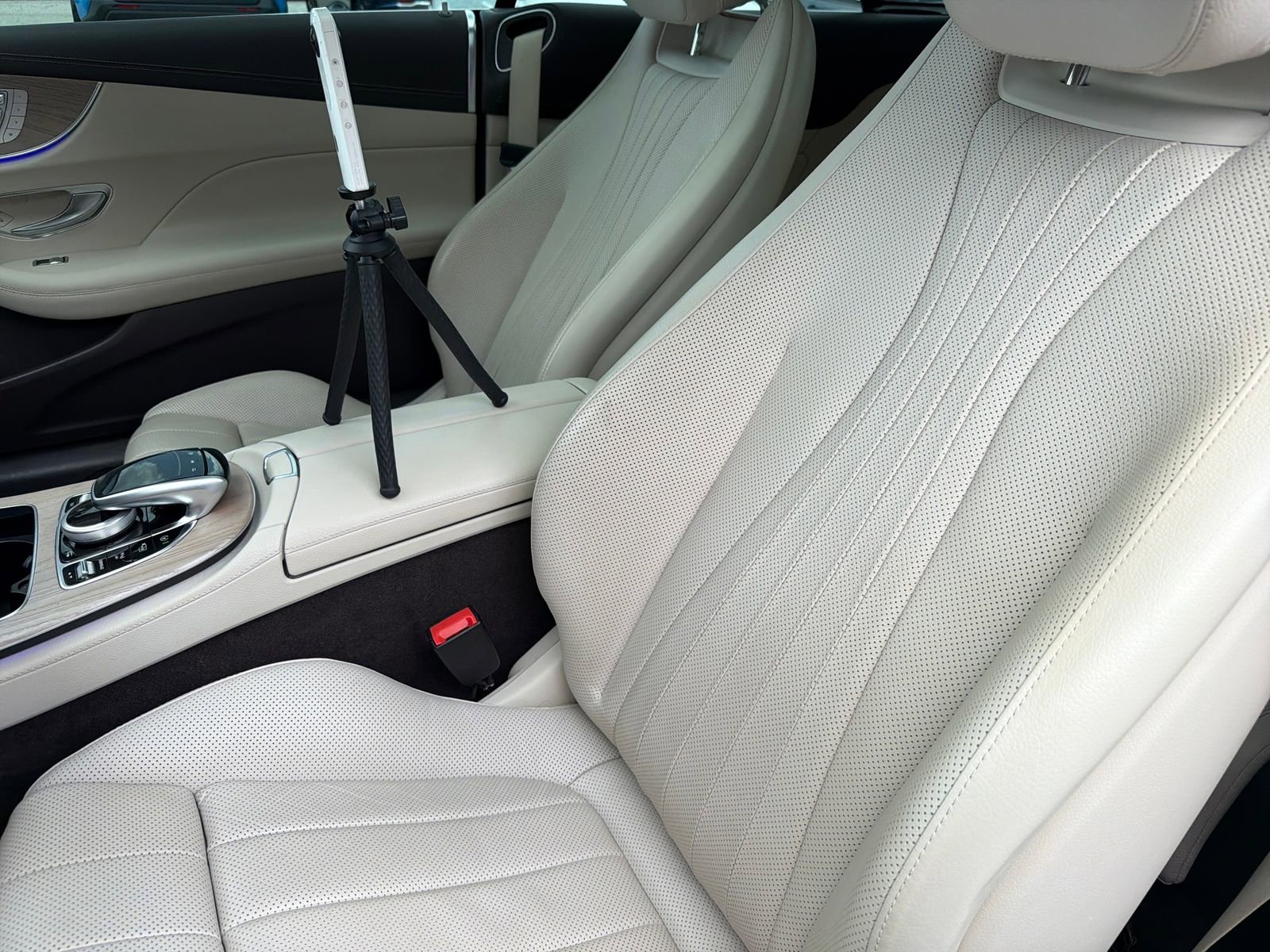 Used 2020 Mercedes-Benz E 450 4MATIC Coupe image 22