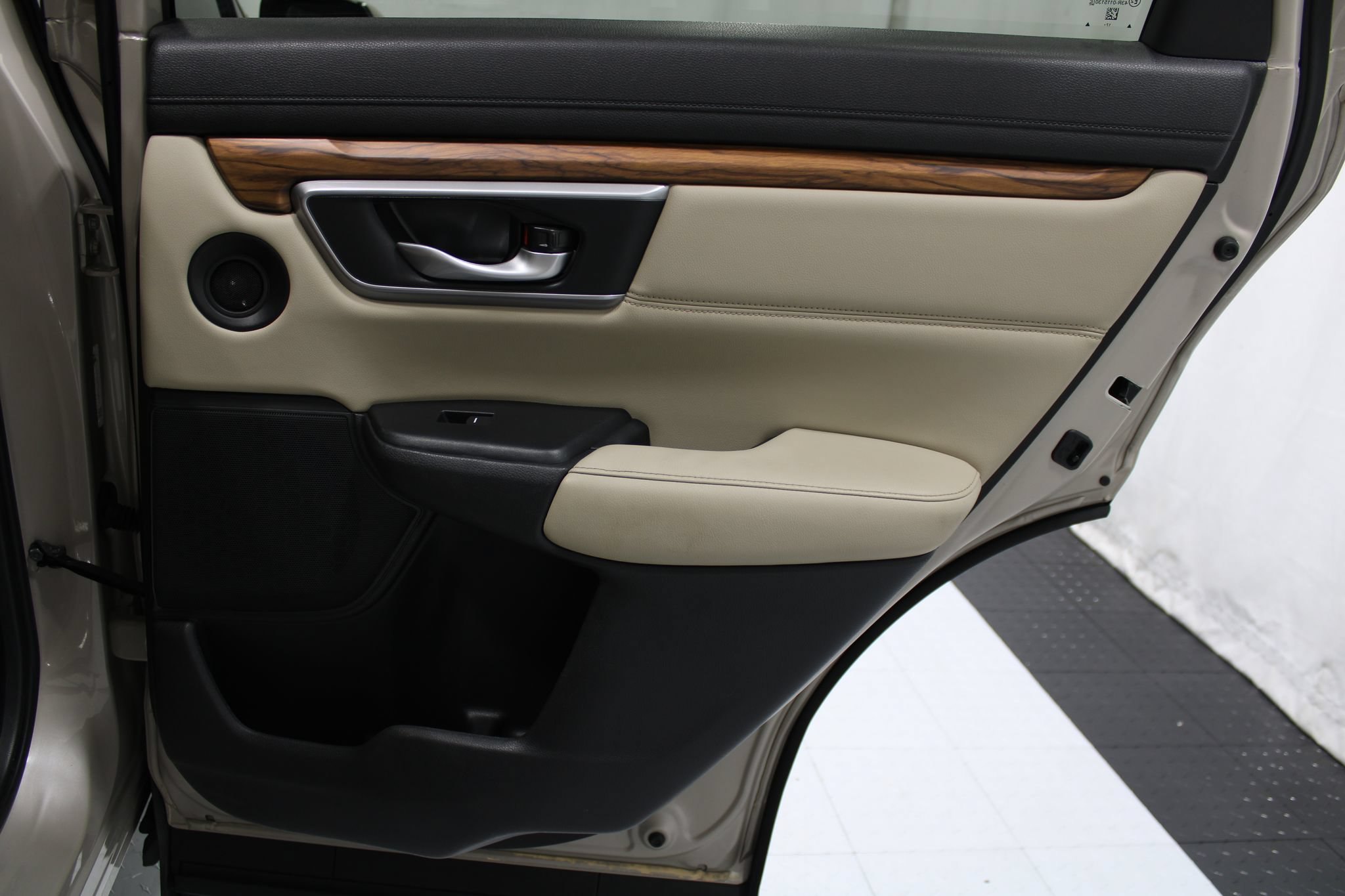 Used 2018 Honda CR-V EX-L image 21