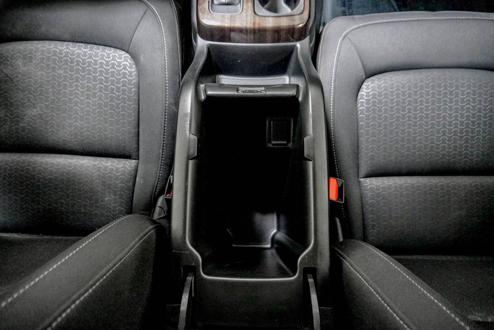 Used 2019 GMC Canyon SLE image 26