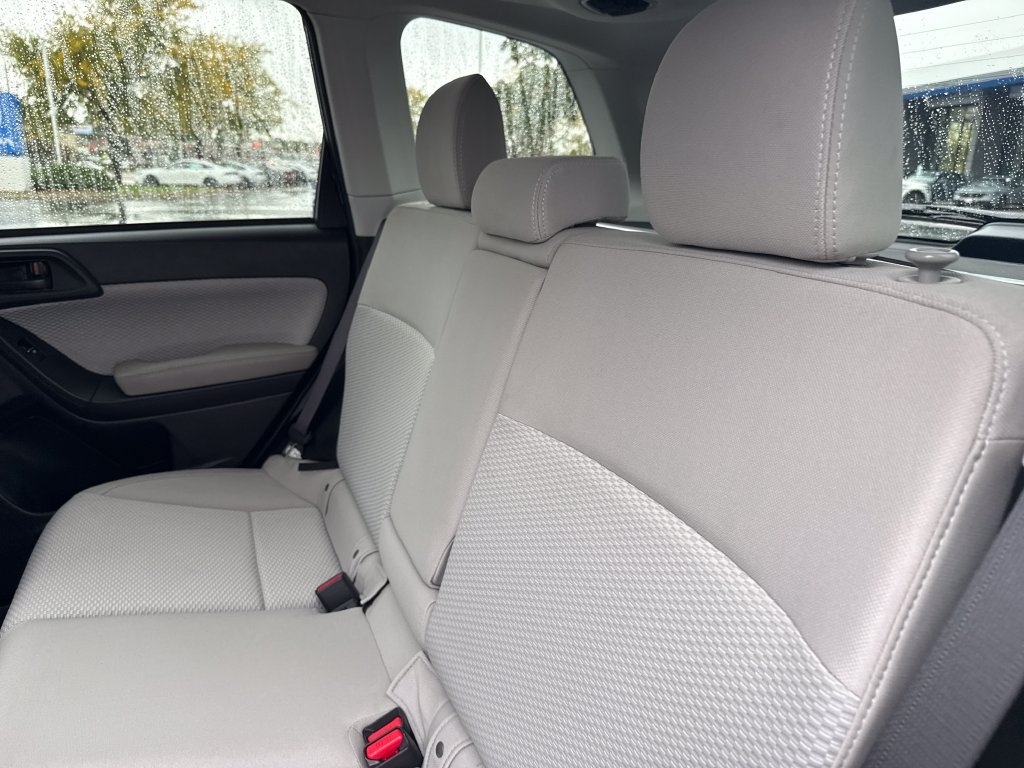 Used 2017 Subaru Forester 2.5i Premium w/ Popular Package #2A AWD/4WD image 19