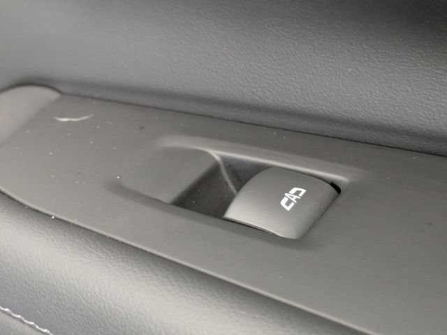 Certified 2025 Chevrolet Tahoe LS AWD/4WD image 39