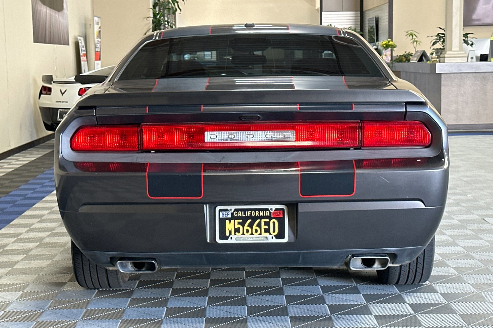 Used 2014 Dodge Challenger R/T w/ Blacktop Package image 5