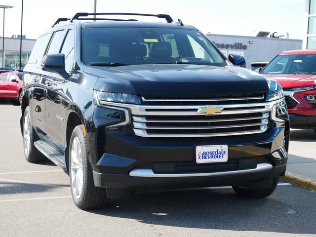 Used 2024 Chevrolet Suburban High Country AWD/4WD image 24