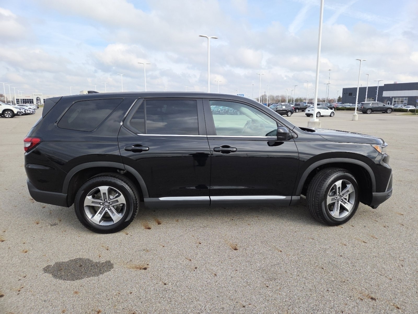 Used 2025 Honda Pilot EX-L image 21