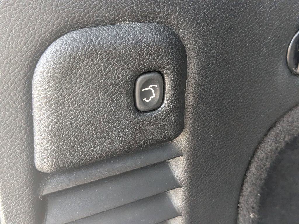 Used 2019 Jeep Grand Cherokee Limited image 32