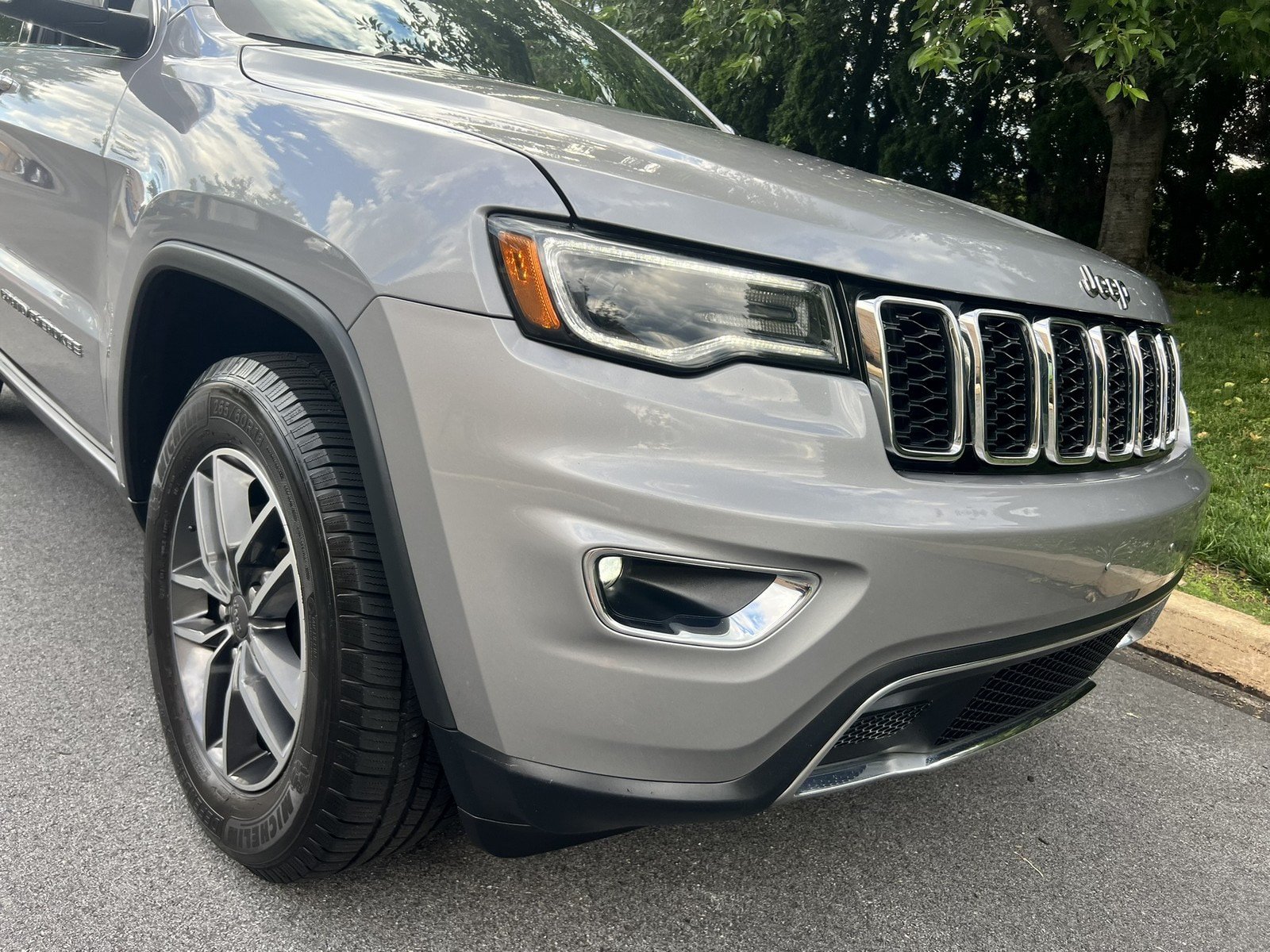 Used 2019 Jeep Grand Cherokee Limited w/ Luxury Group II AWD/4WD image 61