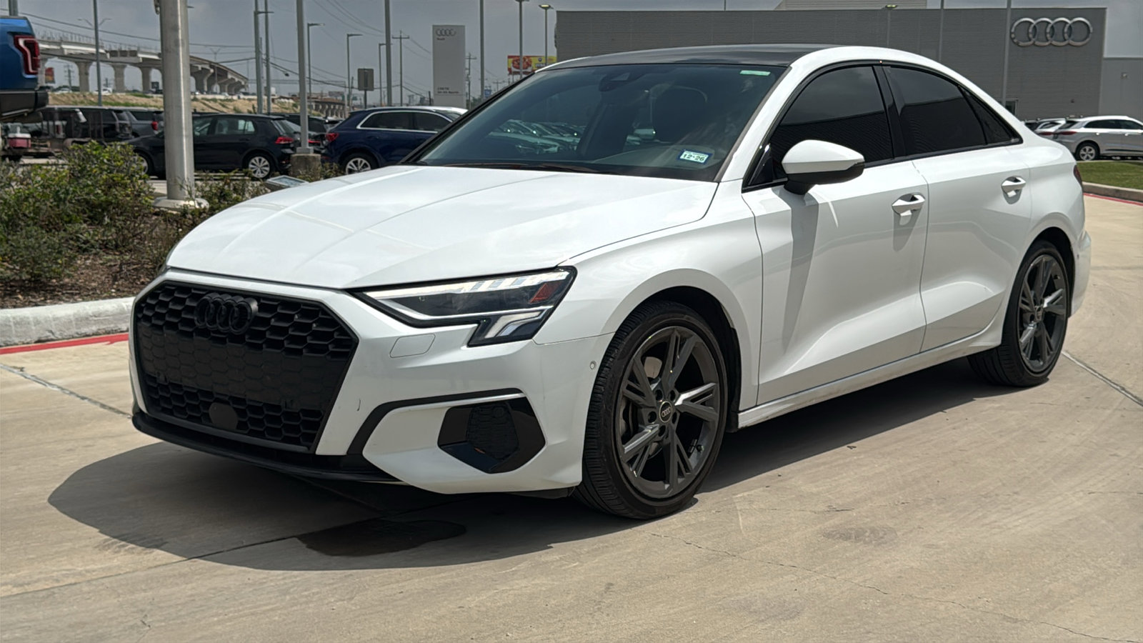 Used 2024 Audi A3 2.0T Premium FWD image 3