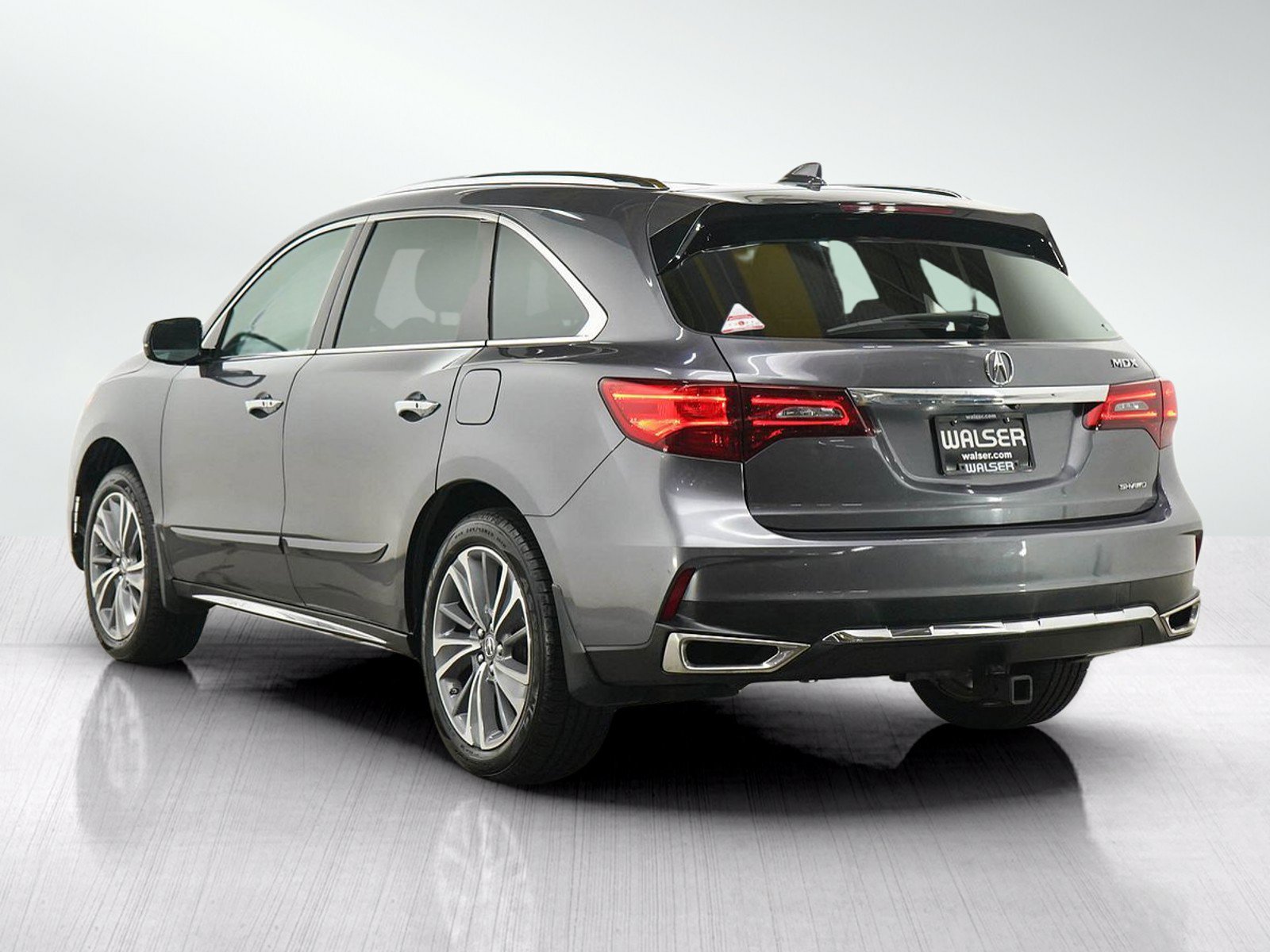 Used 2018 Acura MDX w/ Technology Package AWD/4WD image 5