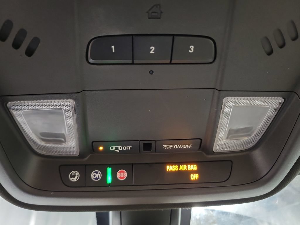 Used 2019 Cadillac XT5 FWD image 23