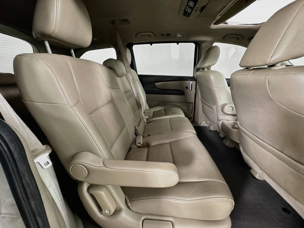 Used 2015 Honda Odyssey EX-L image 37