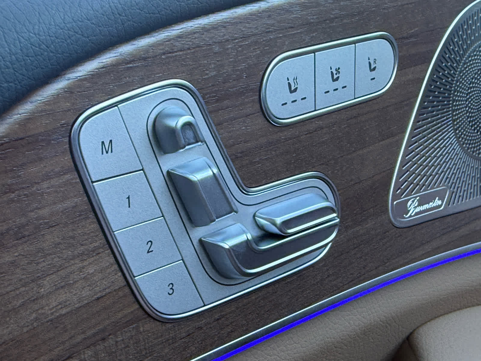 New 2026 Mercedes-Benz GLS 580 4MATIC image 29