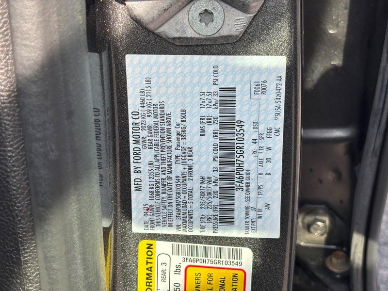 Used 2016 Ford Fusion SE w/ SE Cold Weather Package image 23