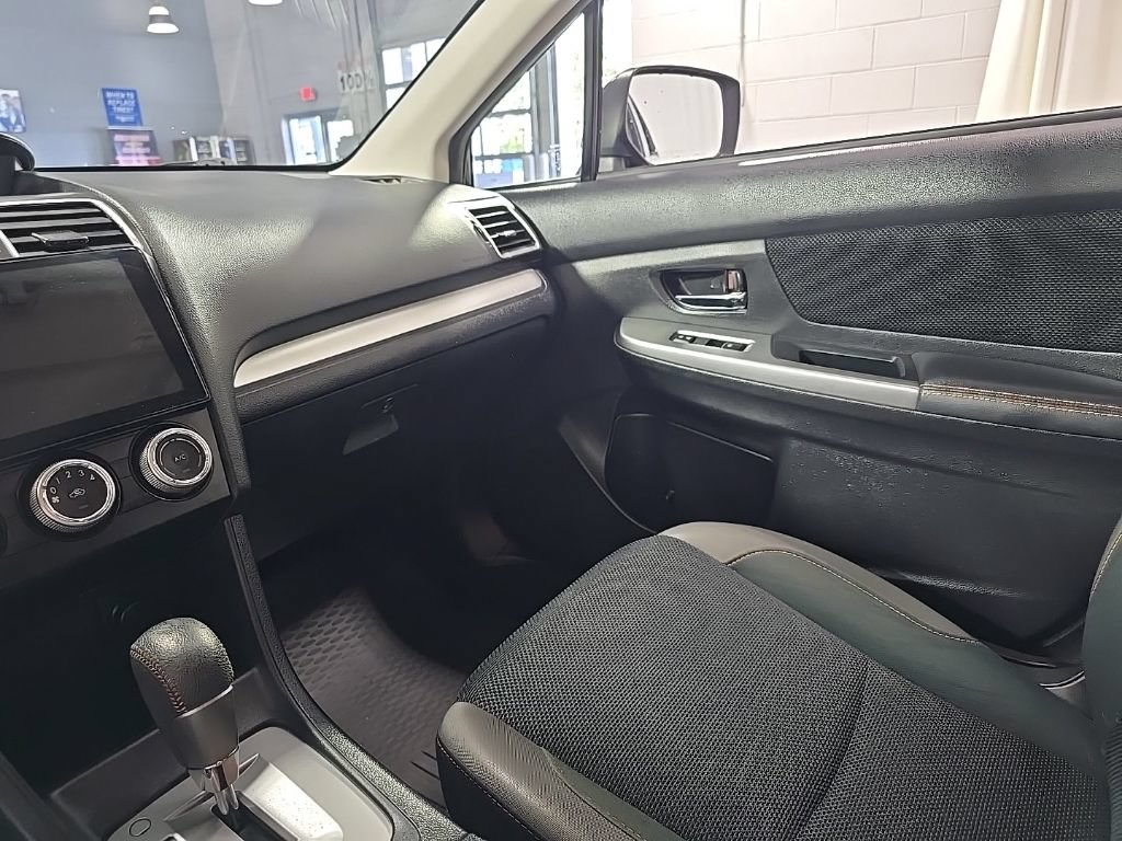 Used 2016 Subaru Crosstrek 2.0i Premium AWD/4WD image 28
