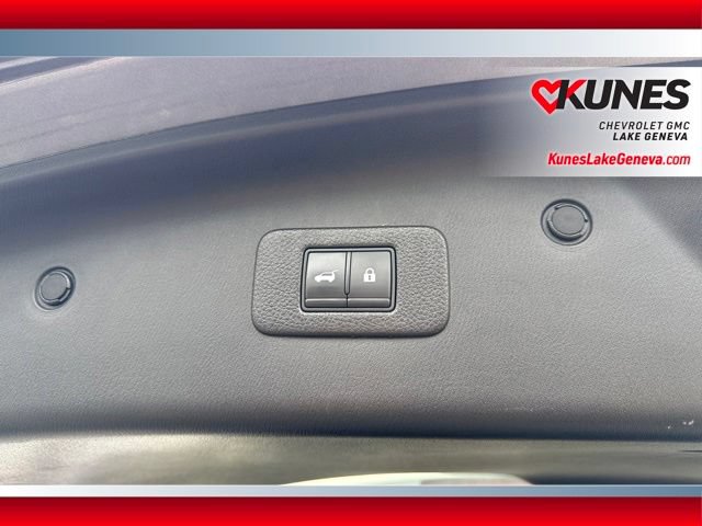 Used 2022 Nissan Armada SV w/ SV Appearance Package AWD/4WD image 23