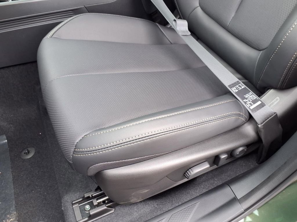 New 2026 Subaru Outback Limited image 17