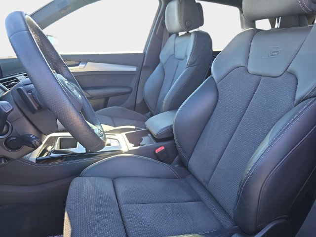 Used 2024 Audi Q5 e Premium Plus AWD/4WD image 18