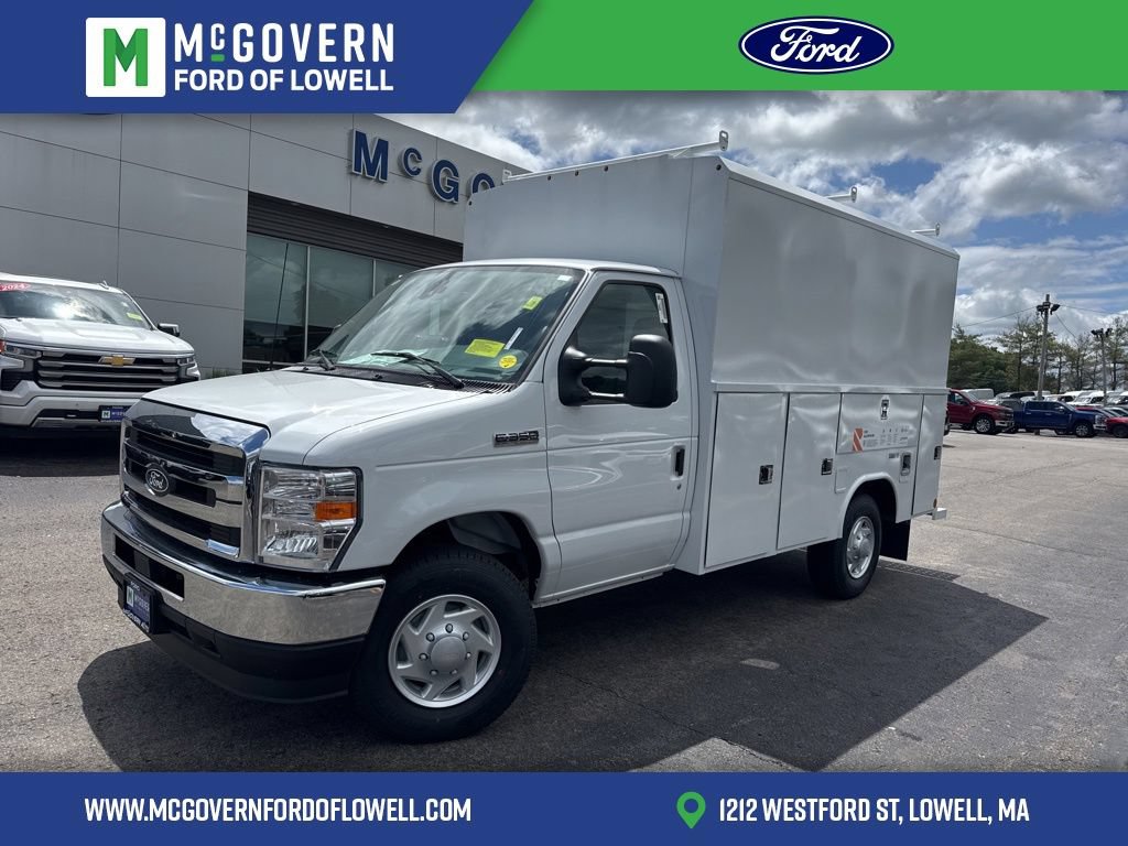 New 2027 Ford E-350 and Econoline 350 Super Duty w/ Power Equipment Group RWD video 1