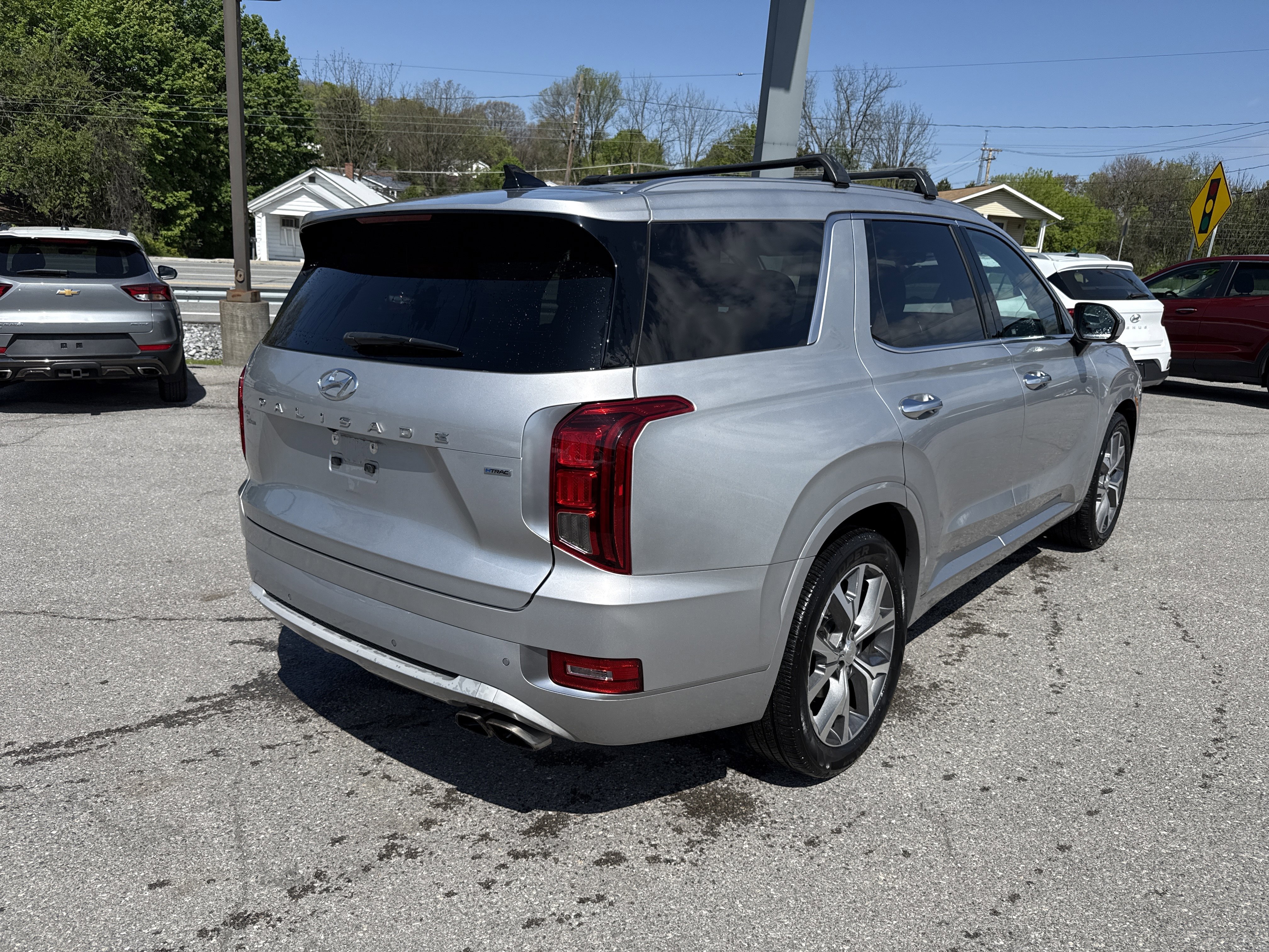 Used 2022 Hyundai Palisade Limited AWD/4WD image 3