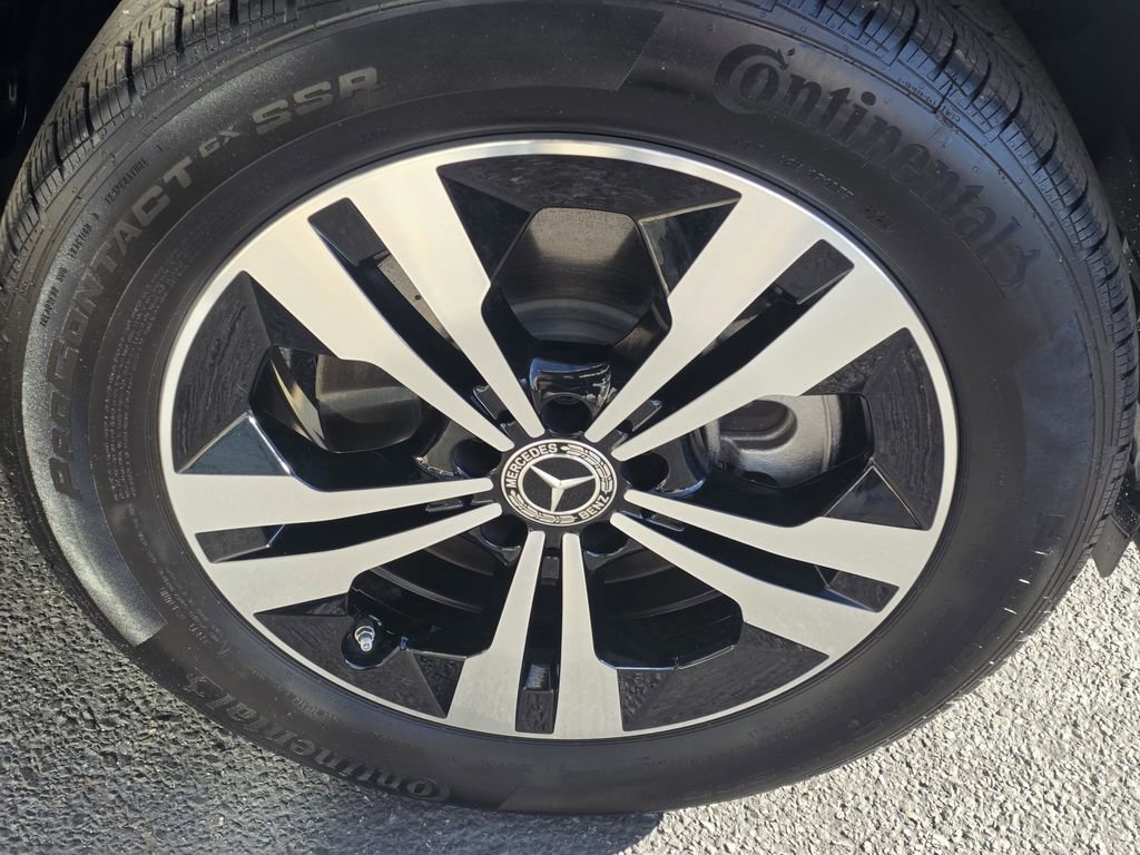 Certified 2025 Mercedes-Benz GLA 250 4MATIC image 13