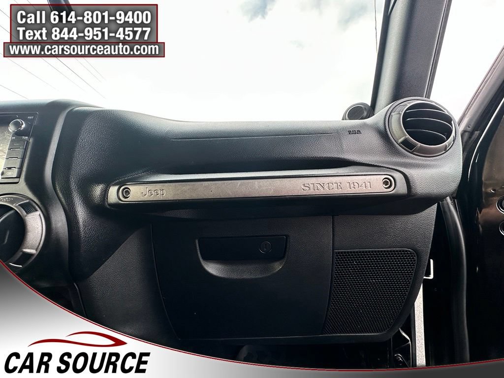 Used 2012 Jeep Wrangler Sport AWD/4WD image 18