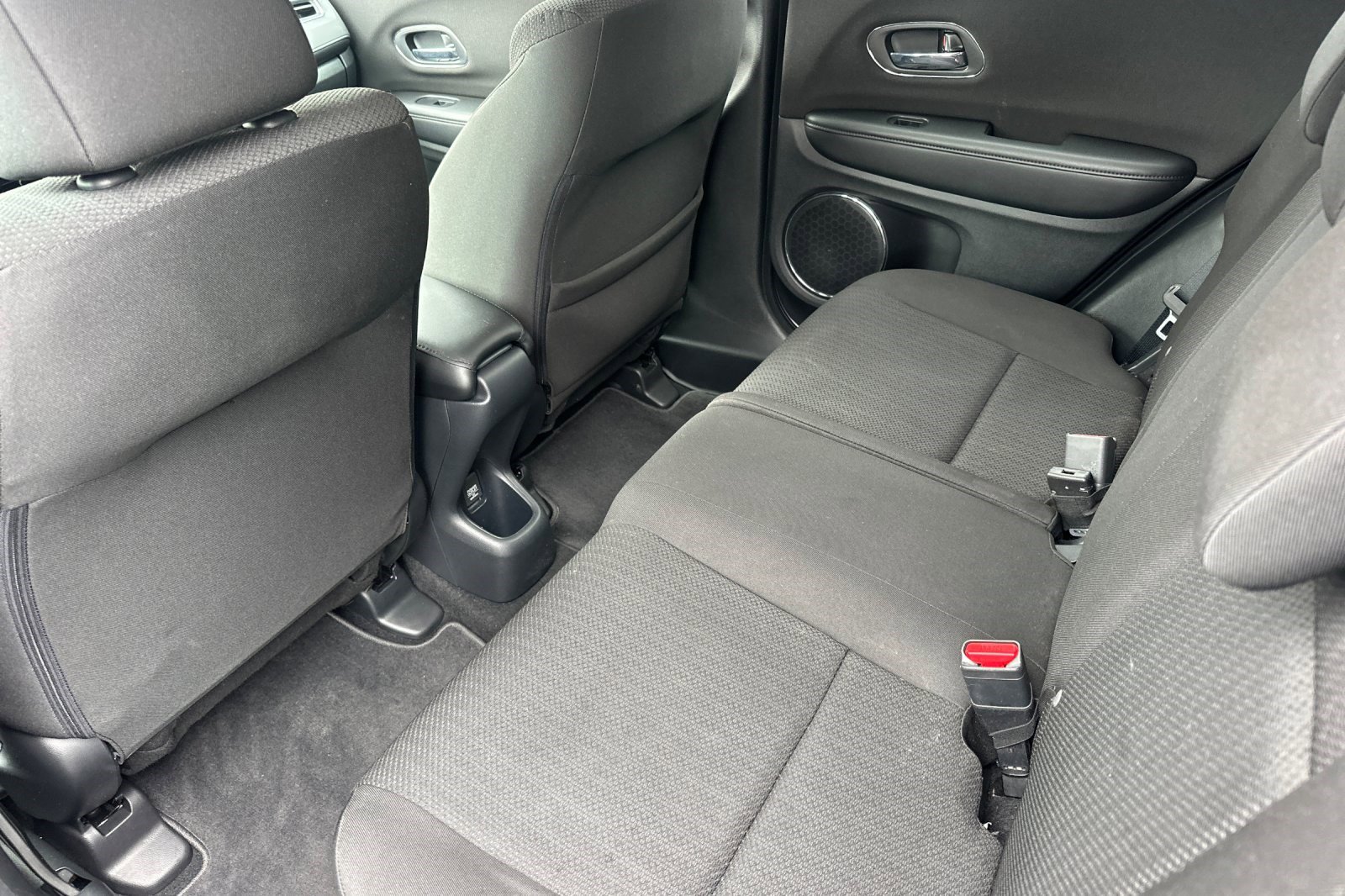 Used 2016 Honda HR-V EX image 15