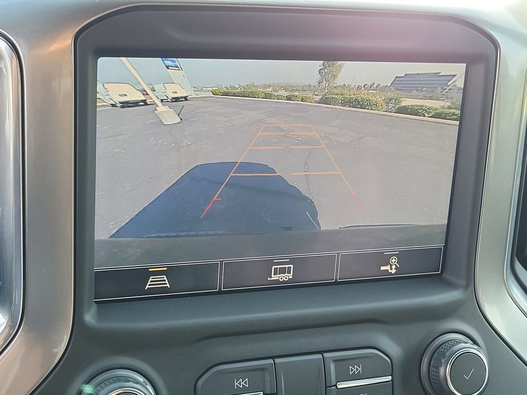 Used 2021 Chevrolet Silverado 1500 LT Trail Boss w/ Convenience Package II image 14