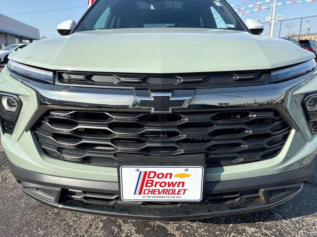 Used 2024 Chevrolet TrailBlazer ACTIV w/ Convenience Package image 32