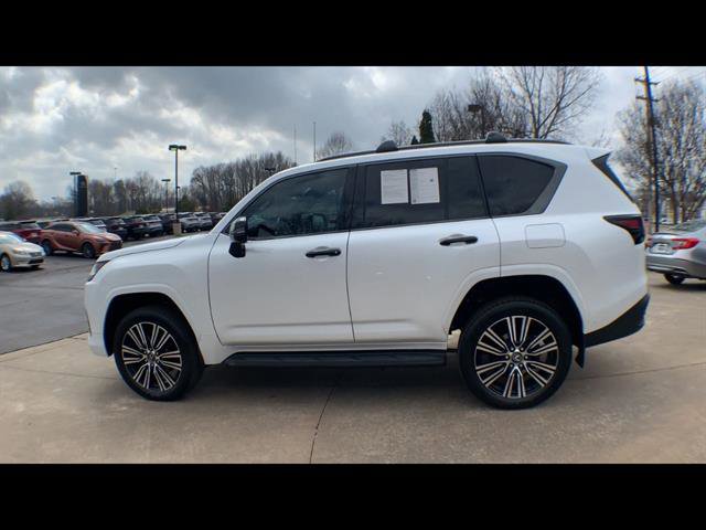 Certified 2025 Lexus LX 700h Luxury w/ Appearance Package image 5