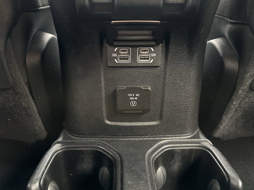 Used 2021 Jeep Wrangler Unlimited Rubicon image 32