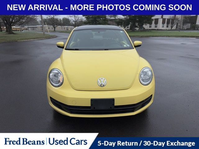 Used 2013 Volkswagen Beetle 2.5 image 2