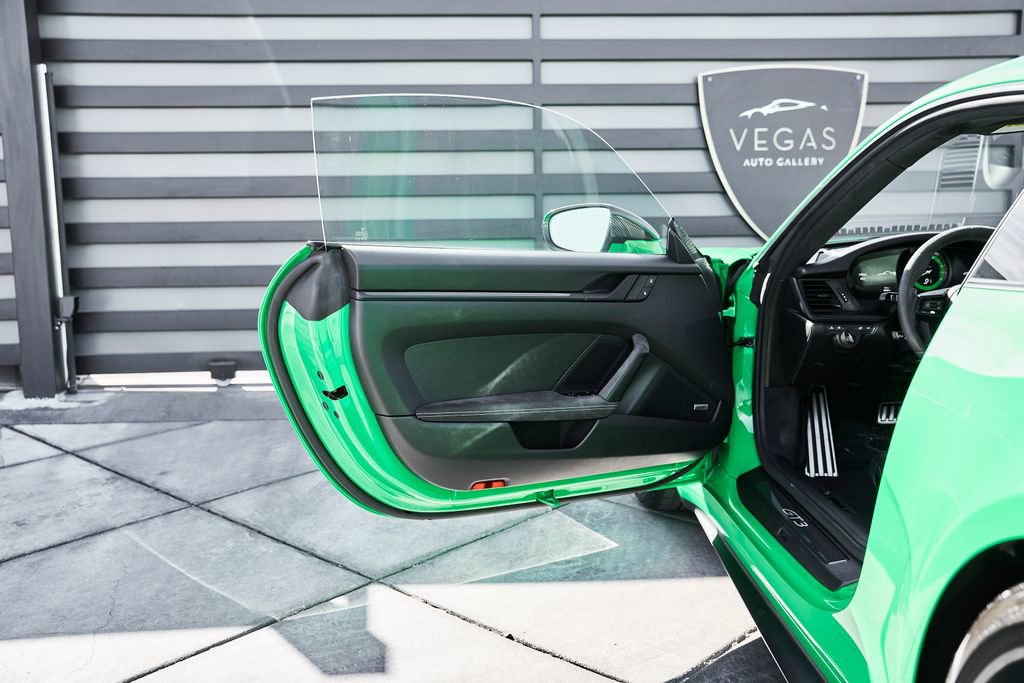 Used 2023 Porsche 911 GT3 image 28