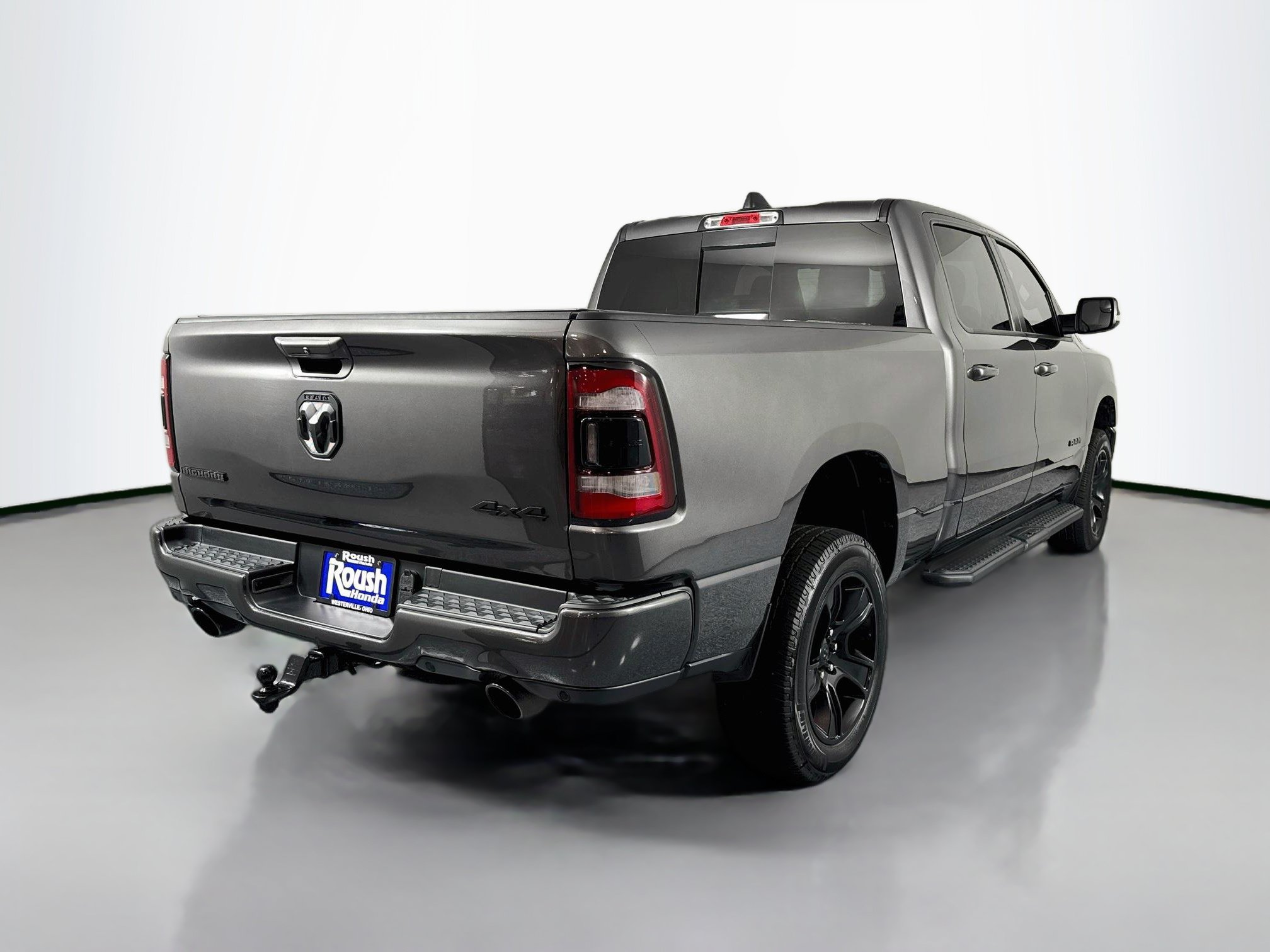 Used 2022 RAM 1500 Big Horn AWD/4WD image 5