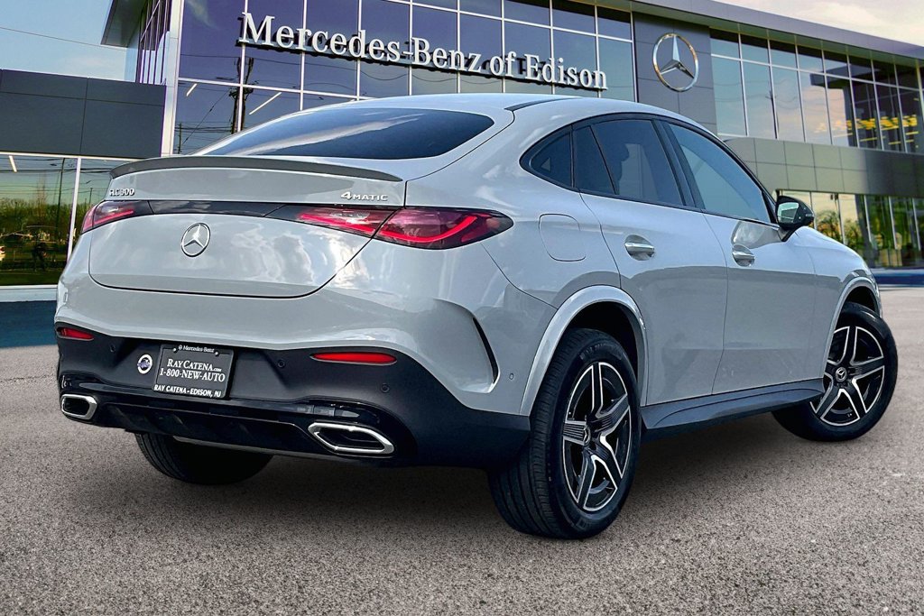Certified 2025 Mercedes-Benz GLC 300 4MATIC w/ AMG Line image 10
