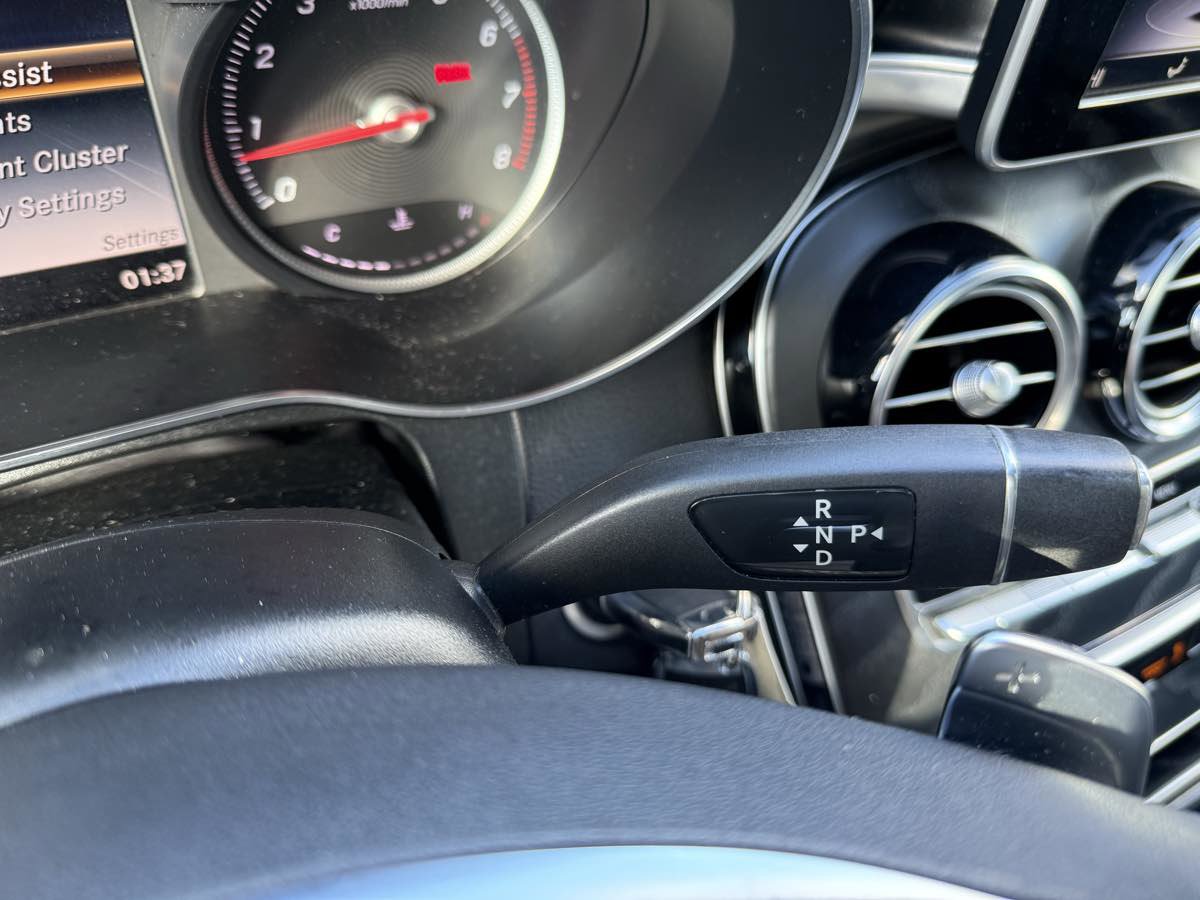 Used 2019 Mercedes-Benz GLC 300 image 40