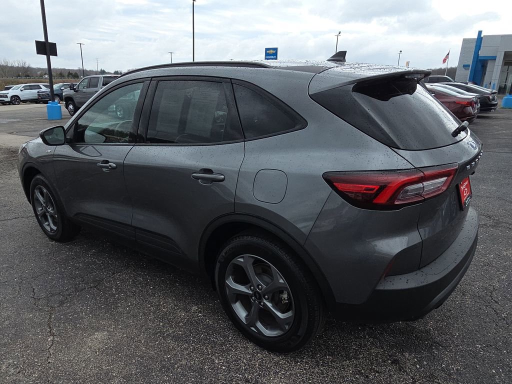 Used 2025 Ford Escape ST-Line Select image 6