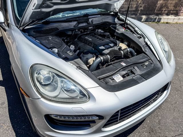 Used 2011 Porsche Cayenne Turbo AWD/4WD image 12
