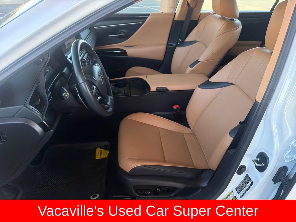 Used 2025 Lexus ES 350 w/ Accessory Package (Z2) FWD image 9