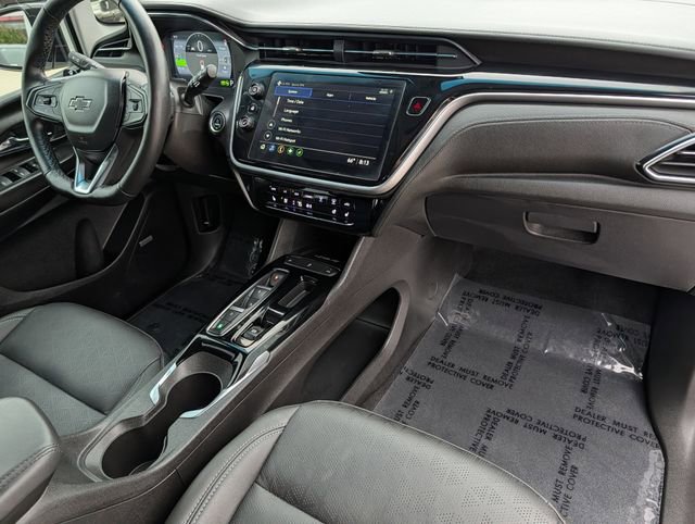 Used 2023 Chevrolet Bolt LT w/ Infotainment Package image 31