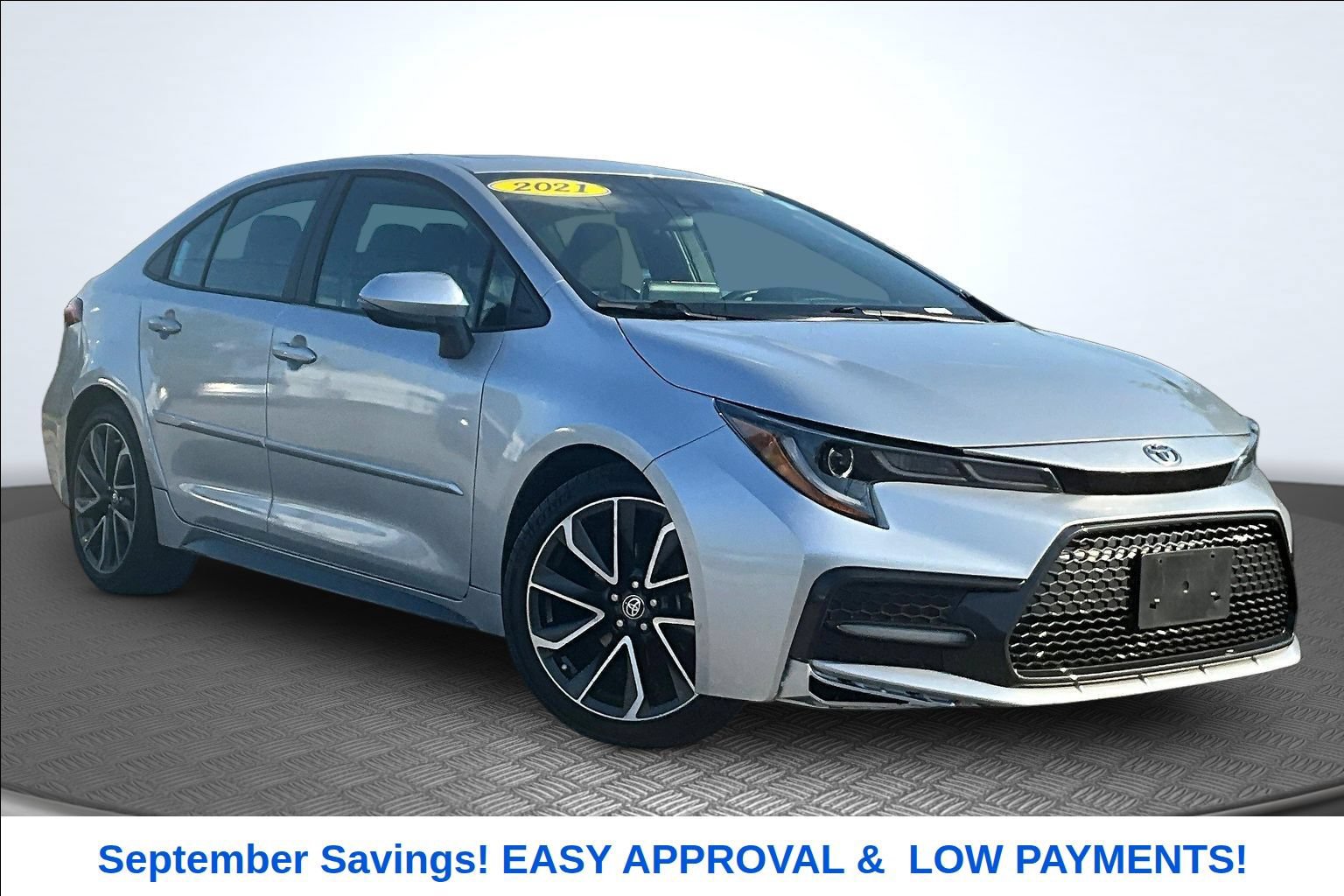 Used 2021 Toyota Corolla SE w/ SE Premium Package FWD image 2