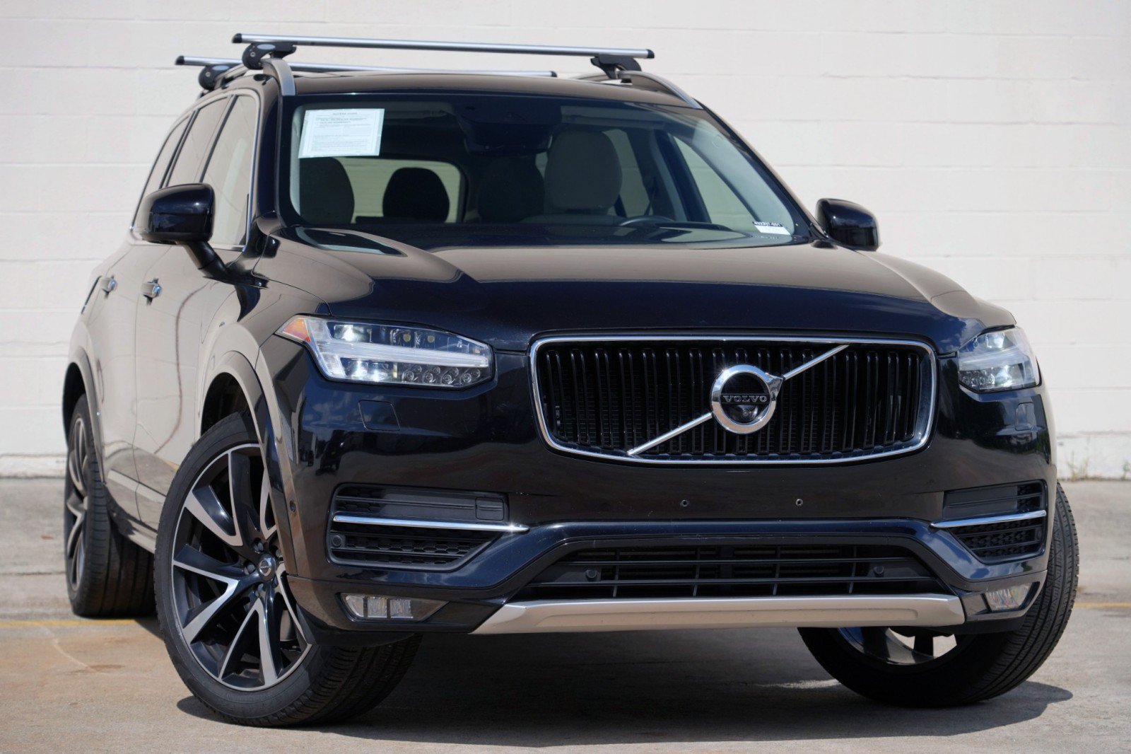 Used 2019 Volvo XC90 T6 Momentum w/ Advanced Package AWD/4WD image 2