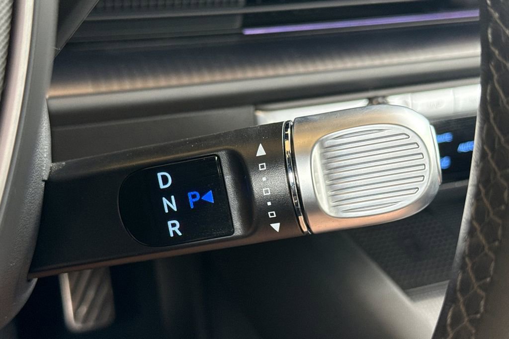 Used 2023 Hyundai Ioniq 6 Limited RWD image 19