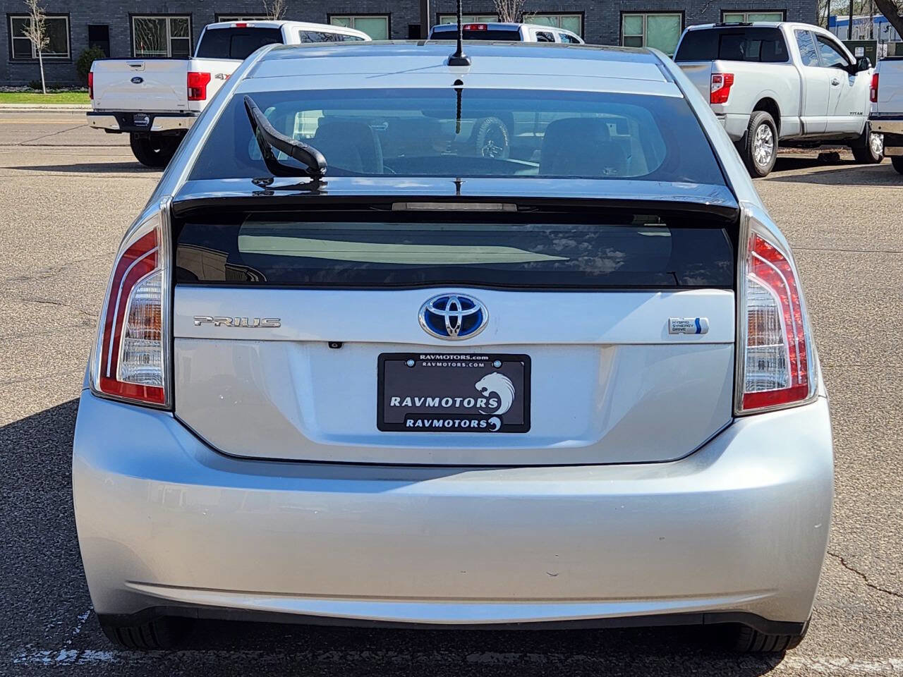 Used 2012 Toyota Prius Four w/ Deluxe Solar Roof Pkg FWD image 8