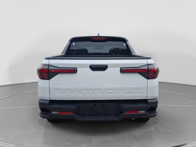 Used 2025 Hyundai Santa Cruz SEL FWD image 5
