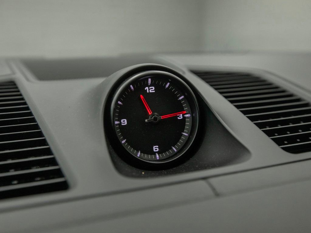 Used 2020 Porsche Cayenne S AWD/4WD image 21