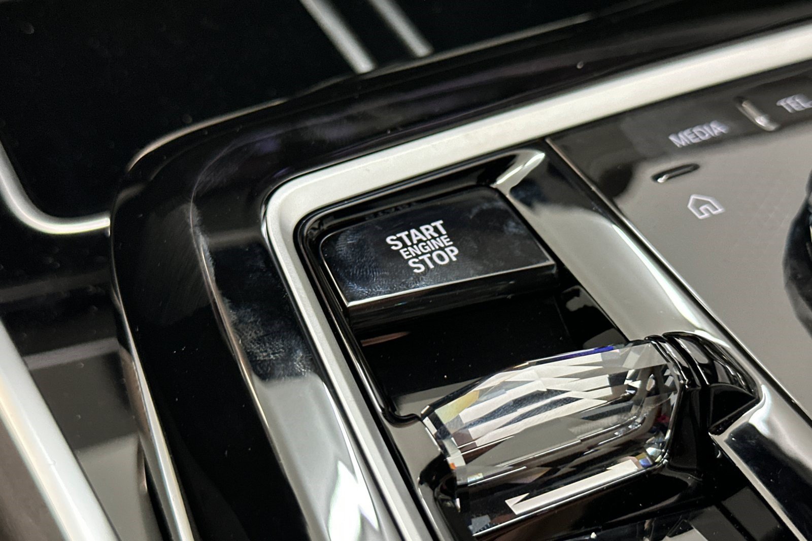 New 2026 BMW 760i xDrive w/ Executive Package AWD/4WD image 28