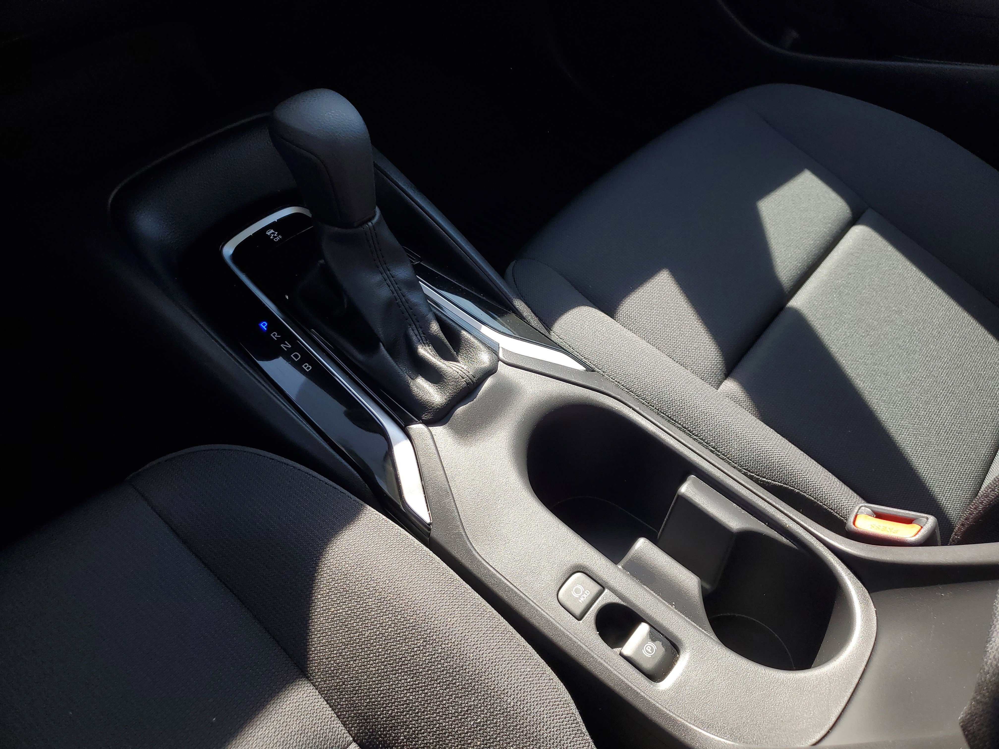 Used 2025 Toyota Corolla LE image 22