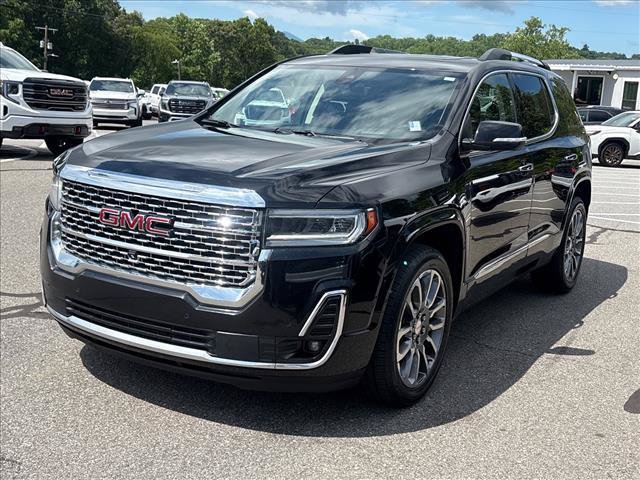 Certified 2022 GMC Acadia Denali w/ Denali Ultimate Package AWD/4WD image 4