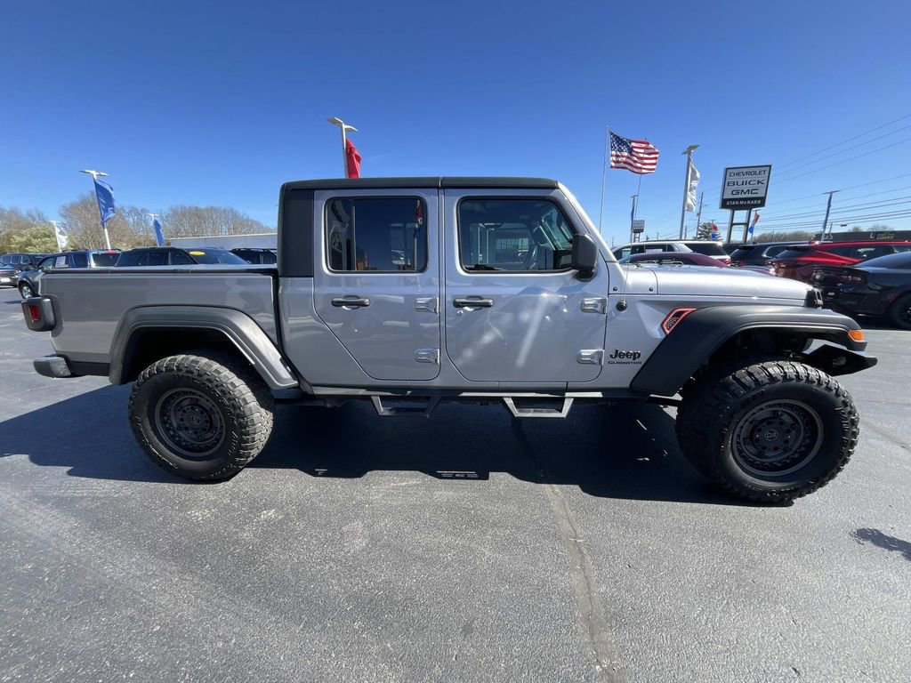 Used 2020 Jeep Gladiator Sport w/ Quick Order Package 24S image 8