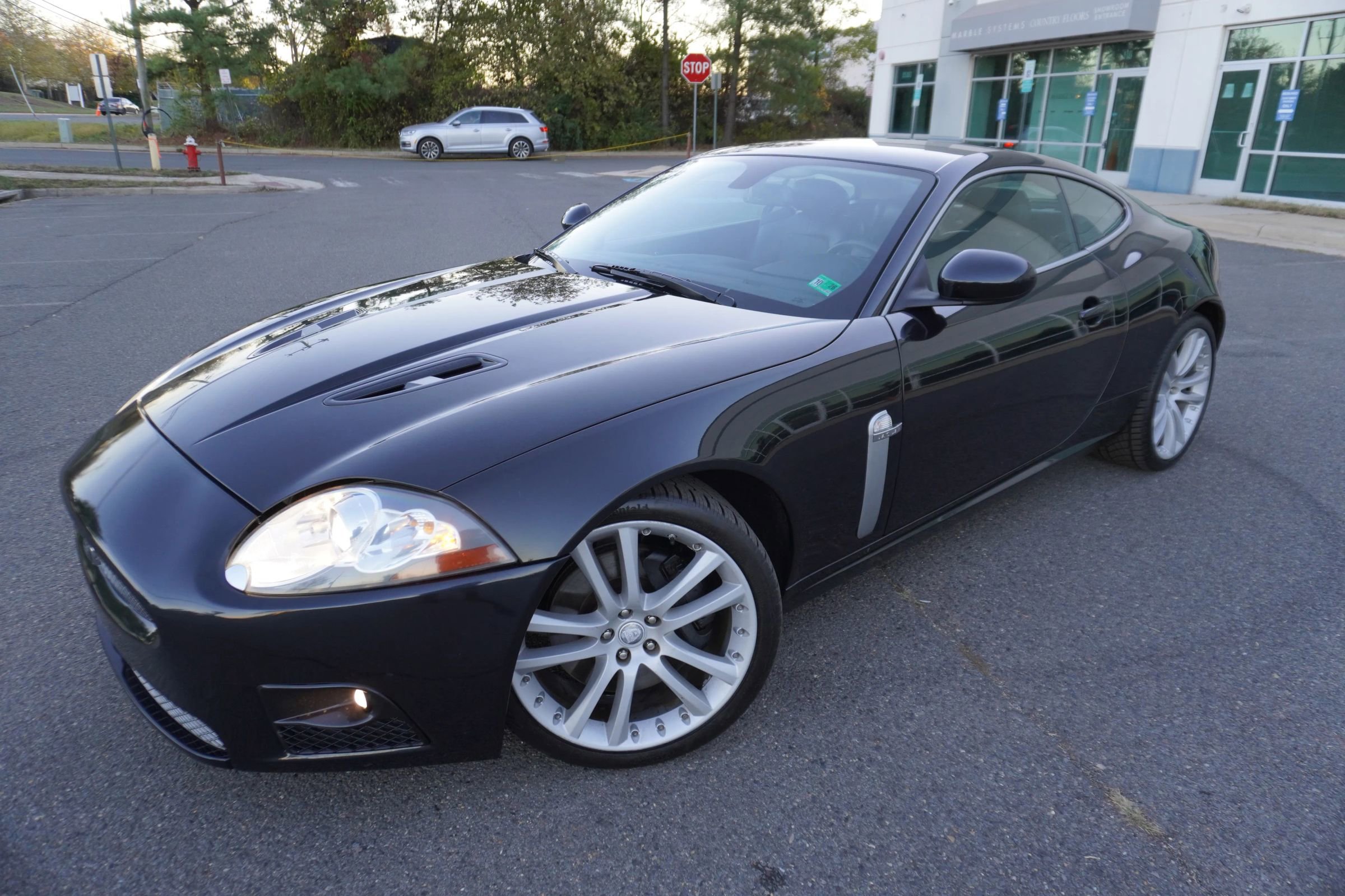 Used 2007 Jaguar XKR R image 3