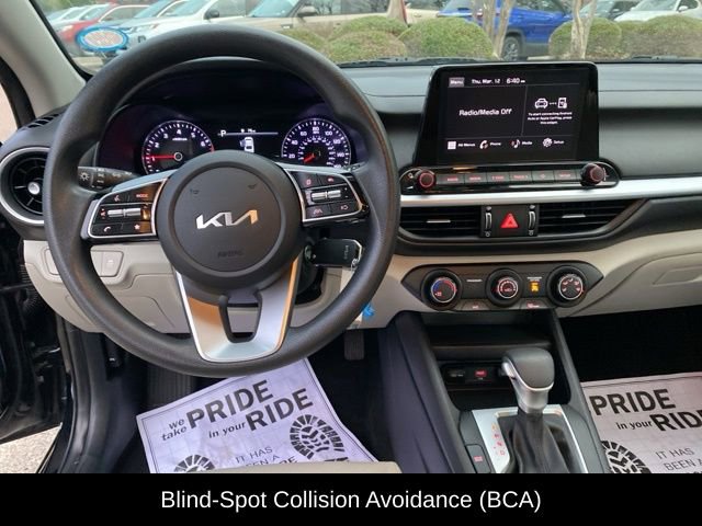 Used 2023 Kia Forte LXS w/ LXS Technology Package image 8